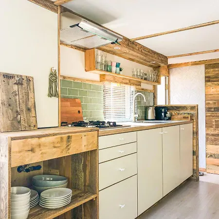 Campsite Stoerbuiten Mar Y Sierra San Costanzo